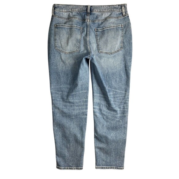 Chico's Boyfriend Ankle Jeans  Size 8r (1) Light Wash Stretch Denim  Boho Casual - Picture 2 of 13